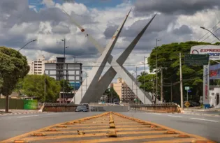 Imagem ilustrativa da imagem Voe de Vitória para Goiânia por R$ 489 (ida e volta); veja mais promoções