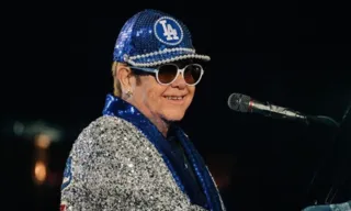 Imagem ilustrativa da imagem Elton John é levado ao hospital após sofrer acidente doméstico