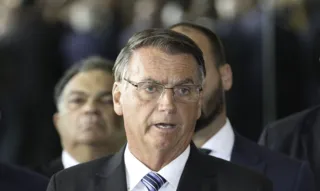 Imagem ilustrativa da imagem Federal encontra ordem de Bolsonaro para aliado compartilhar ataque contra o TSE