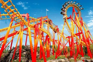 Imagem ilustrativa da imagem Voos de Vitória para o Beto Carrero por apenas R$ 511, ida e volta