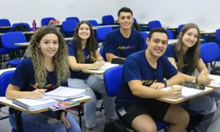 Imagem ilustrativa da imagem A Tribuna nas Escolas: podcast traz dicas para provas de Geografia e História