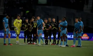 Imagem ilustrativa da imagem Apagões em estádio suspendem Botafogo x Athletico; partida terminará neste domingo