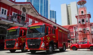 Imagem ilustrativa da imagem Bombeiros encontram corpo de jovem desaparecido no mar em dia de ressaca no Rio