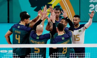 Imagem ilustrativa da imagem Brasil vence o México no vôlei e decidirá vaga na semi com Cuba