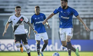 Imagem ilustrativa da imagem Cruzeiro e Vasco ficam no empate e seguem assombrados pelo rebaixamento