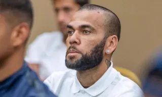 Imagem ilustrativa da imagem Daniel Alves será julgado na Espanha por estupro neste mês; saiba tudo sobre o caso