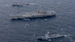 Imagem ilustrativa da imagem EUA desviam 2º porta-aviões para ampliar cerco ao Irã