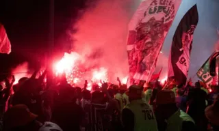 Imagem ilustrativa da imagem Fluminense embarca para o Mundial de Clubes com festa da torcida