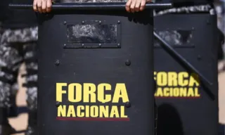 Imagem ilustrativa da imagem Força Nacional erra caminho e tem armas levadas por traficantes do RJ