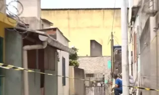 Imagem ilustrativa da imagem Homem é assassinado com 7 tiros na frente de casa em Cariacica