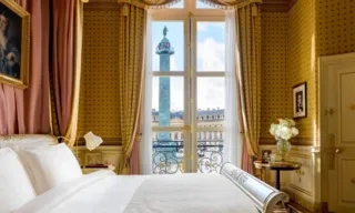 Imagem ilustrativa da imagem Hotel de luxo em Paris encontra anel perdido de 750 mil euros em aspirador de pó