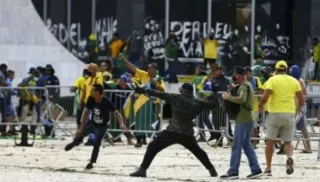 Imagem ilustrativa da imagem PF faz operação contra suspeitos de incitar e atuar em atos de vandalismo de 8/1