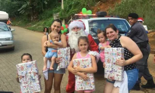Imagem ilustrativa da imagem Polícia vai distribuir presentes de Natal para mais de 1.000 crianças nas montanhas