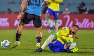 Imagem ilustrativa da imagem Se confirmada lesão de ligamento, Neymar deve ficar no mínimo 6 meses sem jogar