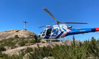 Imagem ilustrativa da imagem Turista passa mal no topo do Pico da Bandeira e acaba resgatada por helicóptero