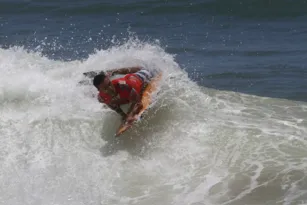 Imagem ilustrativa da imagem Última etapa do Circuito Capixaba de Bodyboarding define campeões da temporada