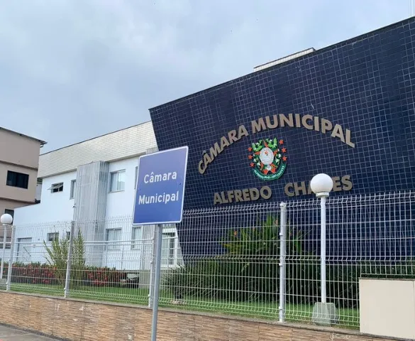 Imagem ilustrativa da imagem Após reduzir expediente, Câmara do ES aprova abono de R$ 2.600 para servidores