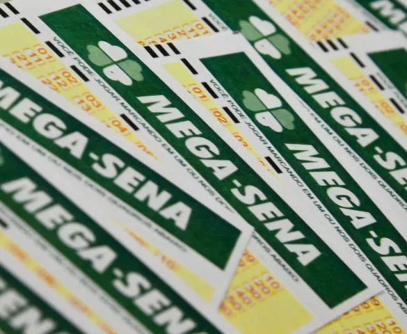 Imagem ilustrativa da imagem Mega-Sena pode pagar R$ 30 milhões neste sábado