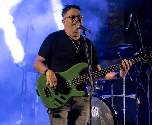 Imagem ilustrativa da imagem Shows com Leoni e banda Yahoo no ES