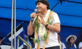 Imagem ilustrativa da imagem Bolívia: Evo Morales acusa governo de tramar para retirá-lo da corrida presidencial