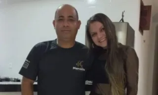 Imagem ilustrativa da imagem Cantora de forró Marcinha Sousa e marido morrem afogados dentro de carro