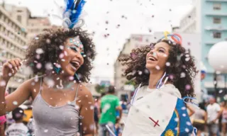 Imagem ilustrativa da imagem Carnaval: dicas para manter a saúde em alta durante a folia em Pernambuco