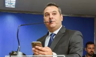 Imagem ilustrativa da imagem Em busca de um vice