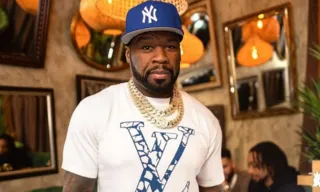 Imagem ilustrativa da imagem Fã processa 50 Cent após ele arremessar microfone em sua cabeça durante show