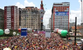 Imagem ilustrativa da imagem Mistério no Carnaval: 29 foliões são furados por agulhas em Pernambuco