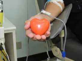 Imagem ilustrativa da imagem Tipos de sangue estão com estoque zerado no Hemoes e Sesa pede doações