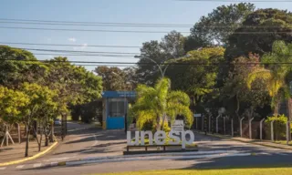 Imagem ilustrativa da imagem Unesp expulsa 4 alunos envolvidos em trote violento; vítima foi parar na UTI