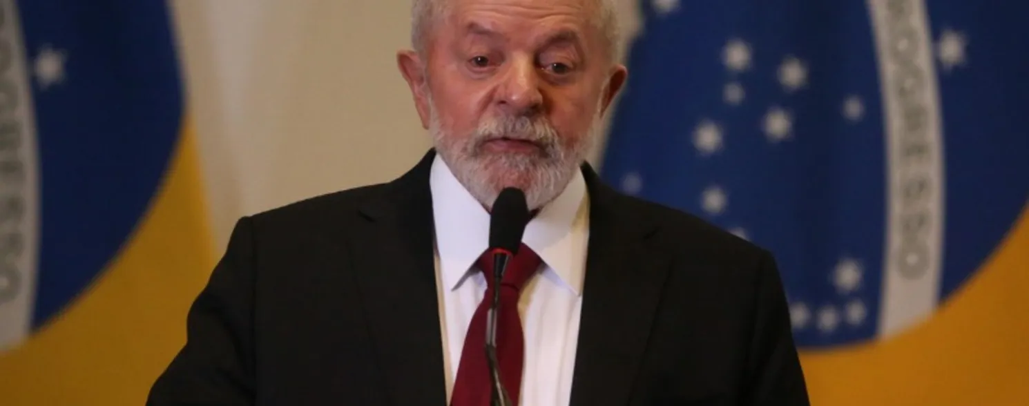 Imagem ilustrativa da imagem Governo alega que carta de Lula a Putin é pessoal e impõe sigilo