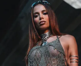 Imagem ilustrativa da imagem Grammy anuncia indicações, e Anitta concorre com álbum 'Funk Generation'