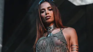 Imagem ilustrativa da imagem Grammy anuncia indicações, e Anitta concorre com álbum 'Funk Generation'