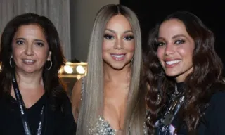 Imagem ilustrativa da imagem Anitta celebra encontro com Mariah Carey: 'Minha cantora favorita no mundo'