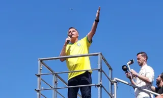 Imagem ilustrativa da imagem Ato em Copacabana reúne apoiadores e aliados de Bolsonaro contra decisões do STF