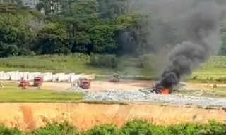 Imagem ilustrativa da imagem Avião de pequeno porte cai e deixa 2 mortos no aeroporto da Pampulha, em BH