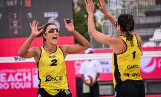 Imagem ilustrativa da imagem Bárbara e Carol são campeãs do Elite 16 de vôlei de praia e se aproximam de Paris