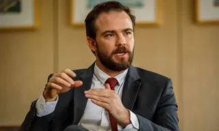 Imagem ilustrativa da imagem Blindagem