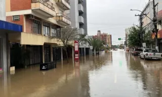 Imagem ilustrativa da imagem Com previsão de mais chuvas, cidades do RS enfrentam pior enchente da história