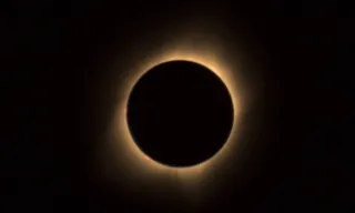 Imagem ilustrativa da imagem Como acompanhar pela internet o eclipse total do Sol