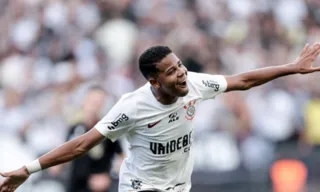 Imagem ilustrativa da imagem Corinthians domina o Fluminense e abafa crise com gol de placa de Wesley