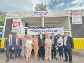 Imagem ilustrativa da imagem Desagravo público da OAB-ES em defesa da advocacia mobiliza Nova Venécia