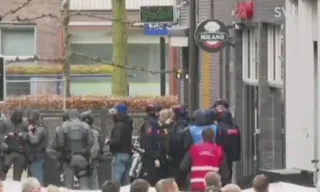 Imagem ilustrativa da imagem Homem armado faz reféns na Holanda e ameaça explodir bombas