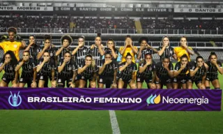 Imagem ilustrativa da imagem Jogadoras protestam contra volta de técnico acusado de assédio ao Santos