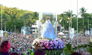 Imagem ilustrativa da imagem Missas, romarias e show: confira a programação do último dia da Festa da Penha