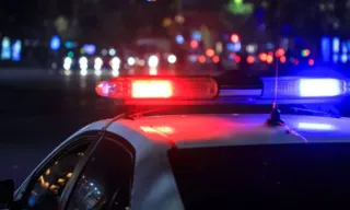 Imagem ilustrativa da imagem Motociclista morre após bater em ônibus em Vila Velha