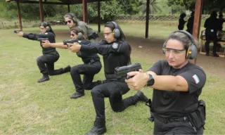 Imagem ilustrativa da imagem Policiais penais: mulheres boas de tiro na defesa da lei