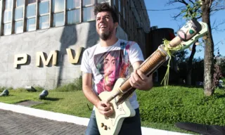 Imagem ilustrativa da imagem Prefeitura de Vitória decreta luto de três dias pela morte do músico Alexandre Lima