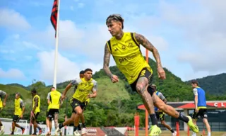 Imagem ilustrativa da imagem Pulgar treina e Flamengo terá força máxima na final do Carioca